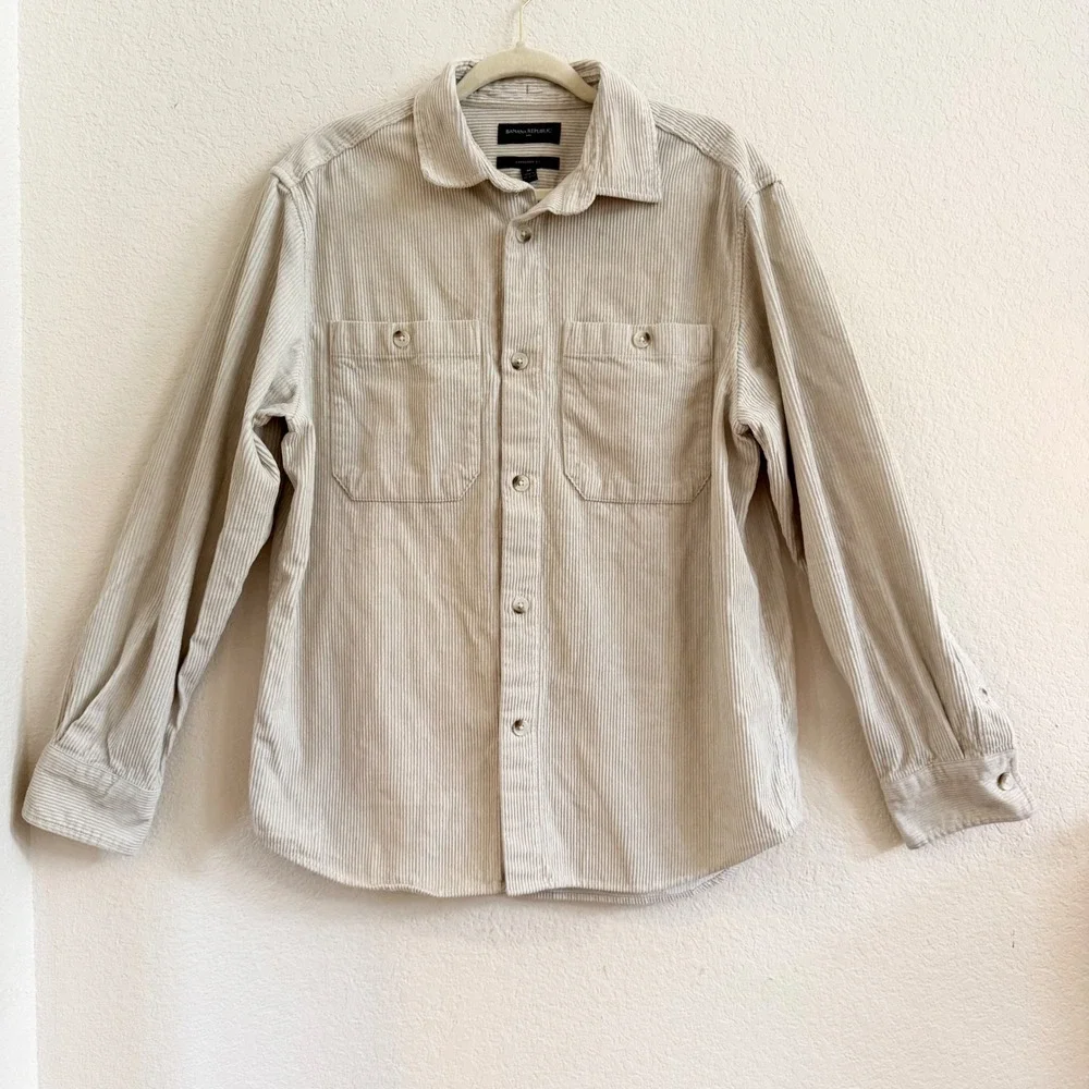 Banana Republic Mens Corduroy Shacket Shirt Beige Long Sleeve Cotton Med